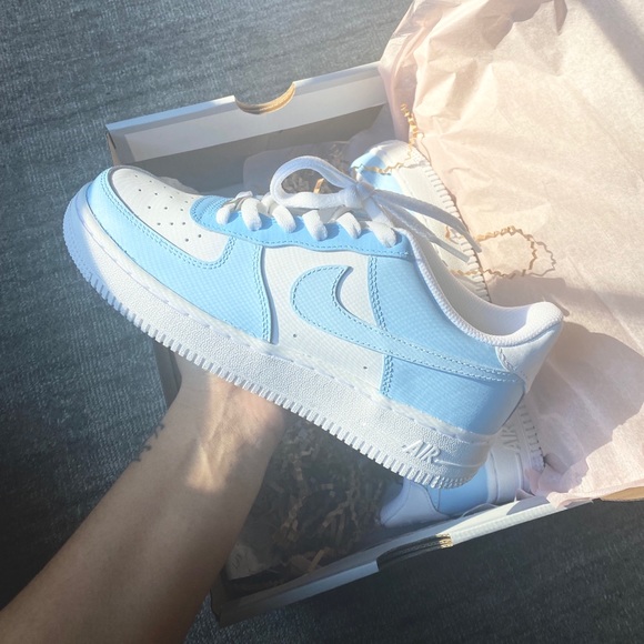 blue custom airforces